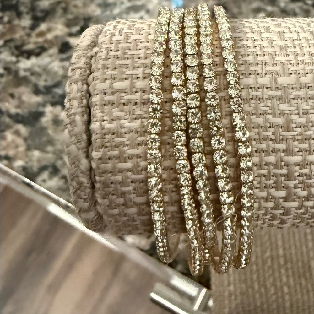 Elegant Five Piece Bling Stretchy Bracelets